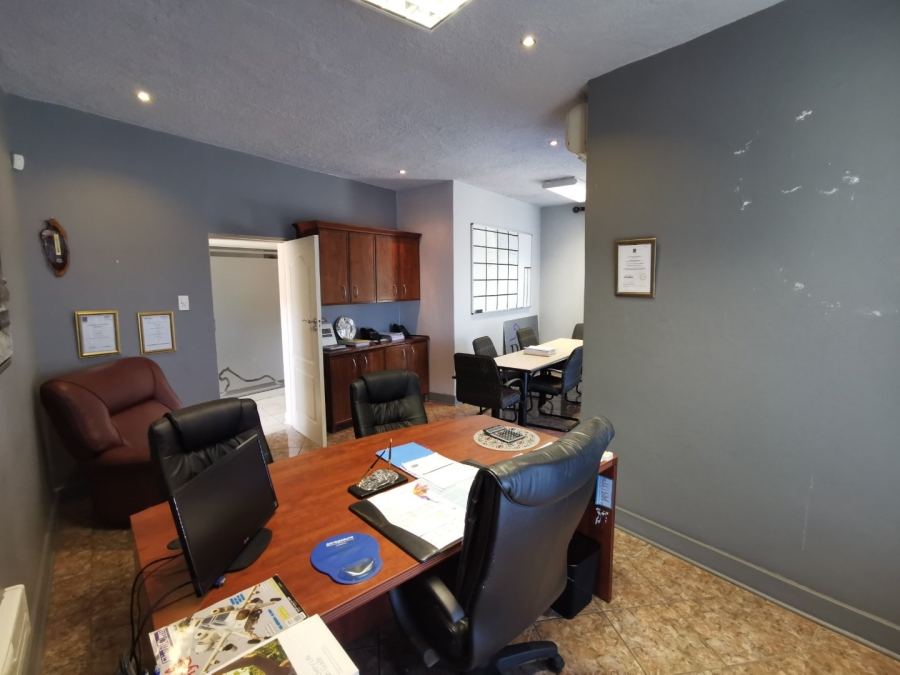 Commercial Property for Sale in Wilkoppies North West